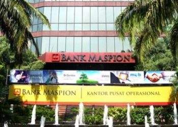 Bank Rombak Jajaran Direksi dan Komisaris