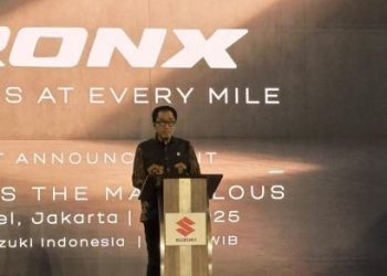Wamenperin Mengajak Suzuki untuk Mengembangkan Mobil Nasional