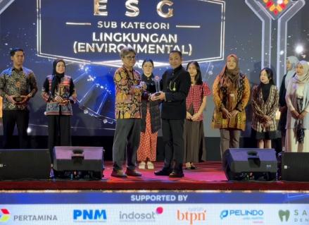 PNM Raih Silver di IDEAS 2025 Melalui Program Komunikasi ESG RE3