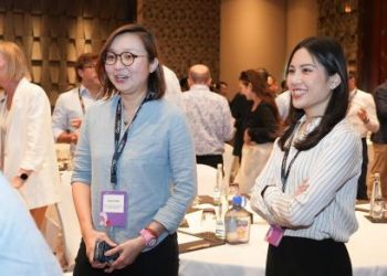 Angela Tanoesoedibjo Hadiri CEO Forum APOS 2025 Bahas Masa Depan Media dan Teknologi