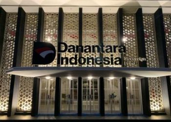 Pengamat Sebut Alasan Danantara Tertarik Terlibat Rencana Merger GOTO dan Grab