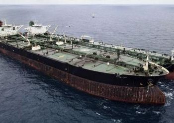 Iran Dinilai Bunuh Diri Ekonomi Jika Blokade Selat Hormuz Menurut AS