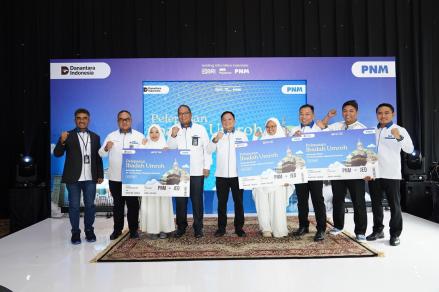 Ratusan Karyawan PNM Berprestasi Mendapatkan Penghargaan Wisata Umrah