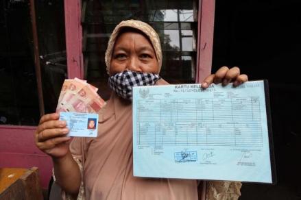 Cek Bansos BPNT dan PKH Tahap Ketiga Juli 2025 melalui Website dan Aplikasi