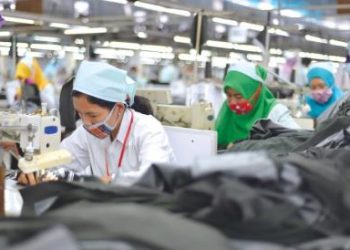 Proyeksi Keuntungan Industri Tekstil dan Furnitur Indonesia dari Penurunan Tarif AS