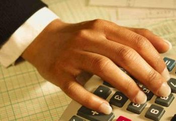 Perbedaan Pajak Zakat dan Wakaf 4 Hal Utama yang Membedakannya