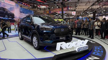 Harga Resmi Rocky Hybrid Meluncur, Masih di Bawah Rp300 Juta