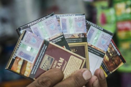 Pendapatan Cukai Rokok 2024 dan Perolehan Tahun Lalu