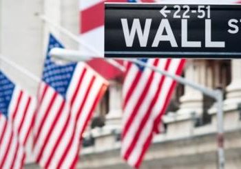 Bursa Saham AS Menguat setelah Penurunan Tajam di Akhir Pekan