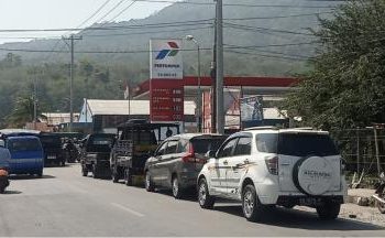 DPR RI Diminta Selesaikan Masalah Kelangkaan BBM di Flores