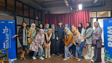 PNM Bawa 14 Perempuan Hebat ke Panggung Dunia Industri Kreatif Bersama Rinaldy Yunardi