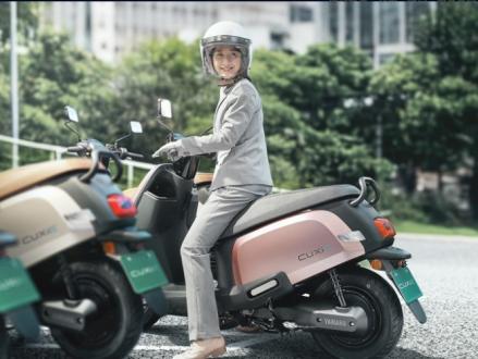 Motor Listrik Terbaru dengan Harga Rp33 Jutaan dan Jarak Tempuh 83 Km