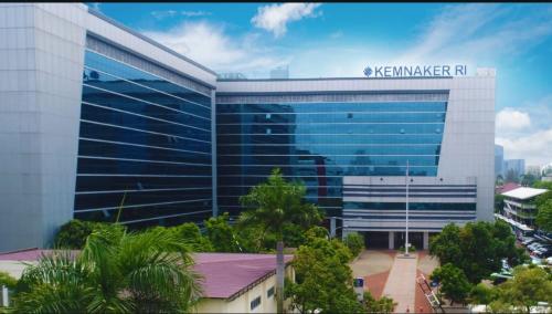 Kemnaker Usir 94 Pekerja Asing Ilegal di Kawasan Ekonomi Khusus Sei Mangkei Simalungun