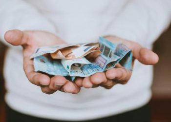 Evolusi Layanan Peminjaman di Era Digital