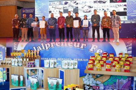 Dorong Usaha Ultra Mikro Naik Kelas Melalui Produk Halal bersama MES dan PNM
