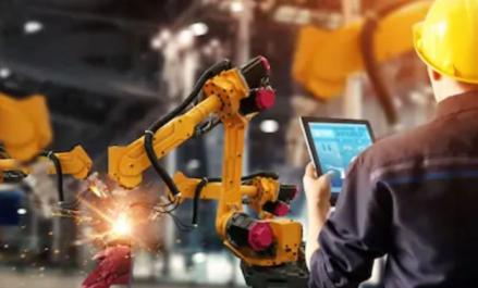 PMI Manufaktur Diperkirakan Terus Ekspansi di Kuartal IV-2025, Ini Penyebabnya