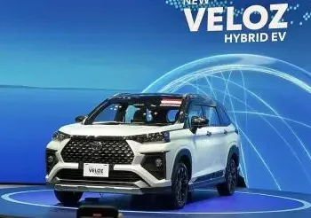 Harga Toyota Veloz Hybrid Terbaru dan Spesifikasi Lengkapnya