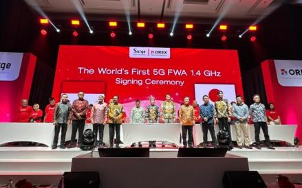 Surge Siap Luncurkan Paket Internet 5G Tanpa Kuota Rp100 Ribu per Bulan Bersama OREX SAI