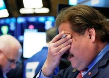 Wall Street Melemah Tertekan Saham Teknologi Saat Pembukaan Pasar