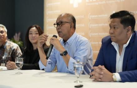 Catatan 100 Operasi Pergantian Lutut dengan Teknologi Robot di Gatam Institute Eka Hospital