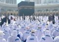 Bentuk Syukur Umrah, Haru Nasabah PNM Mekaar di Sujud Pertama