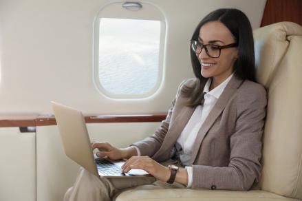 Pentingnya Pengelolaan Tiket Pesawat dalam Perjalanan Bisnis