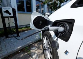 Kendaraan Listrik Lebih Unggul dalam Mengurangi Beban Subsidi Energi dan Polusi