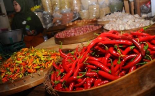 Harga Pangan Akhir Pekan, Cabai Merah dan Daging Sapi Alami Penurunan